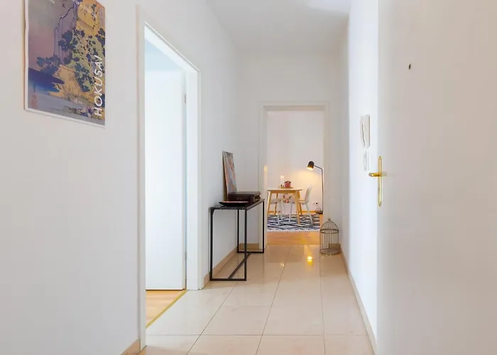 Ruhige In Zentraler Lage - Quiet Flat In A Location 마그데부르크