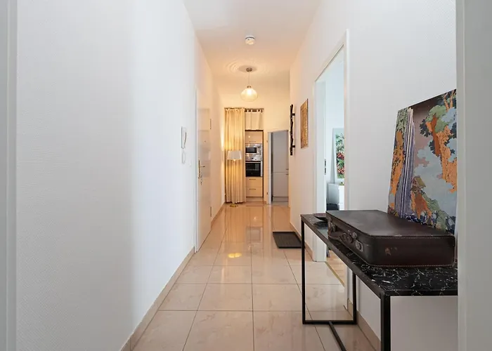 Ruhige In Zentraler Lage - Quiet Flat In A Location * Magdeburg