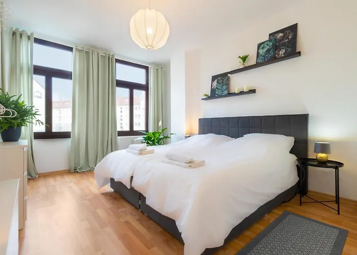 Ruhige In Zentraler Lage - Quiet Flat In A Location Appartement