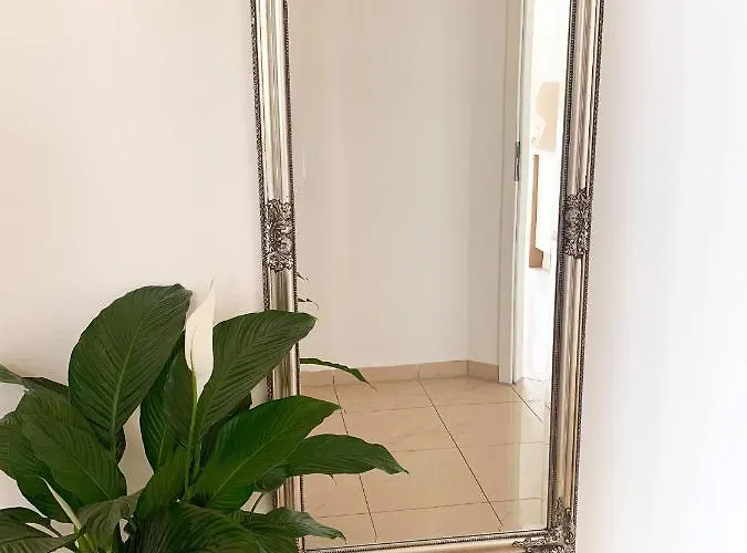 Apartament Ruhige In Zentraler Lage - Quiet Flat In A Location Magdeburg